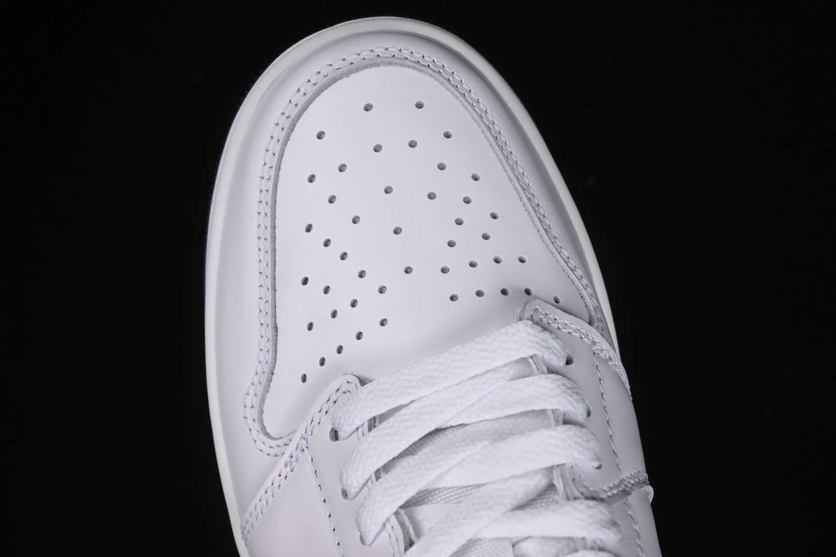 All categories Air Jordan Jordan series basketball shoes Air Jordan 1 Low G version pure original Air Jordan 1 Low "85 Metallic Blue" AJ1 Joe 1 metallic white blue FB9933-141